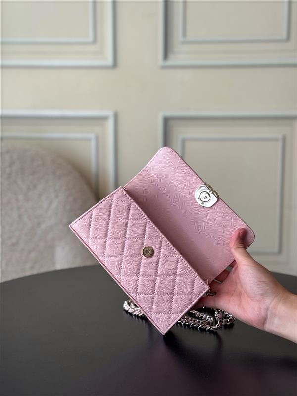 2026127215017664 590